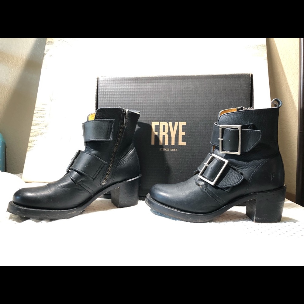 Frye Sabrina Double Buckle Boots - Picture 3 of 9